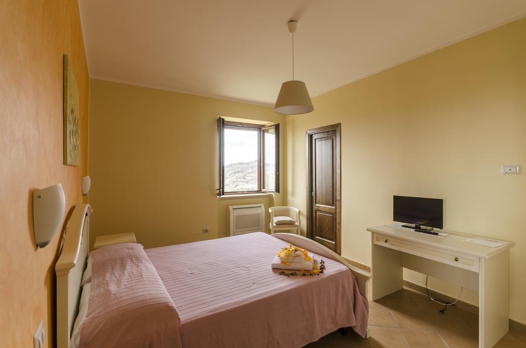 Bed and Breakfast Al Casale Dei Nonni Laureana Cilento Экстерьер фото