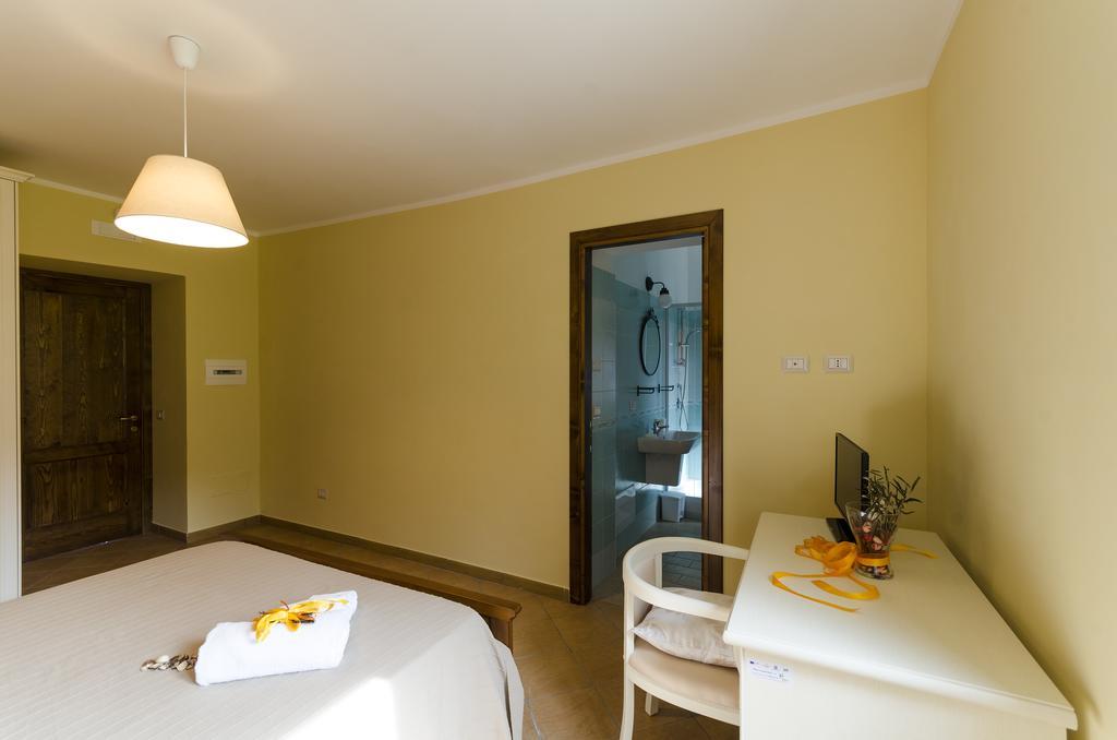 Bed and Breakfast Al Casale Dei Nonni Laureana Cilento Экстерьер фото
