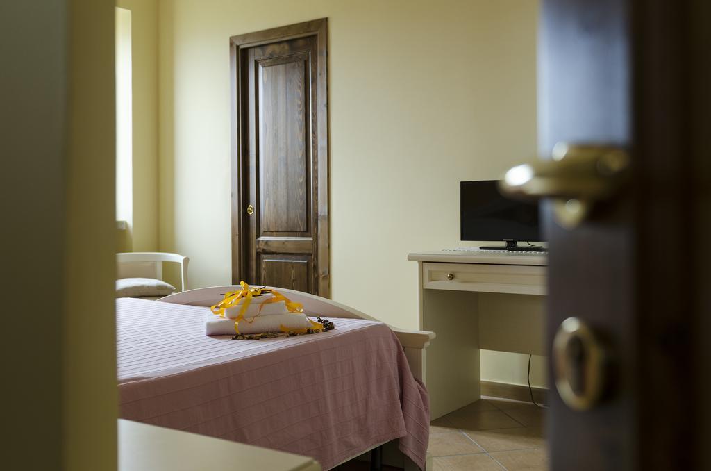 Bed and Breakfast Al Casale Dei Nonni Laureana Cilento Экстерьер фото